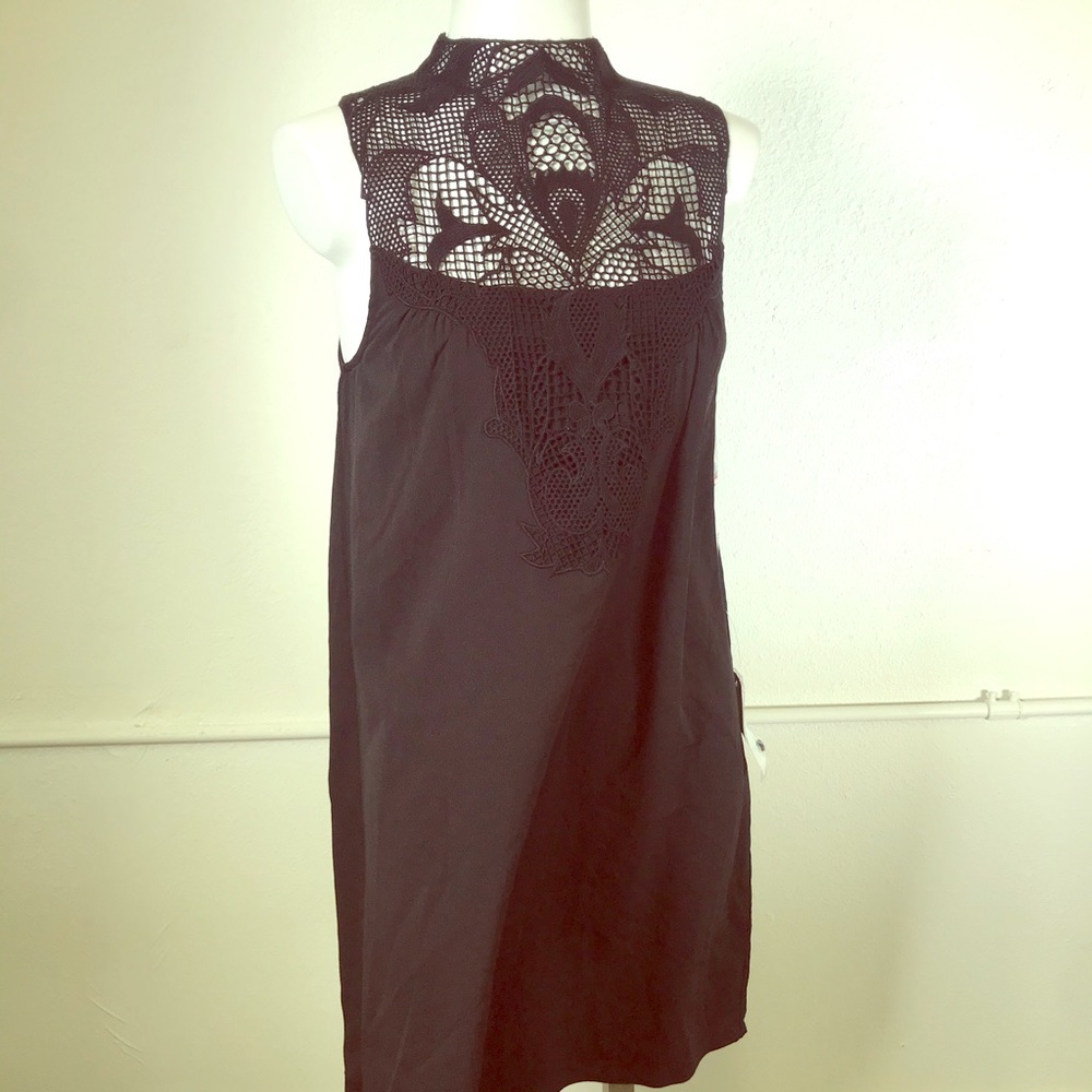 Chelsea28 Black Lace Yoke Shift Dress